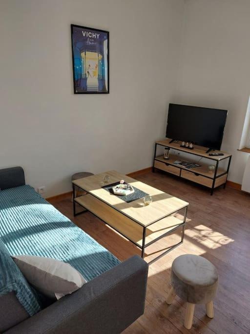 Appartement Proche Des Parcs Vichy Exteriér fotografie